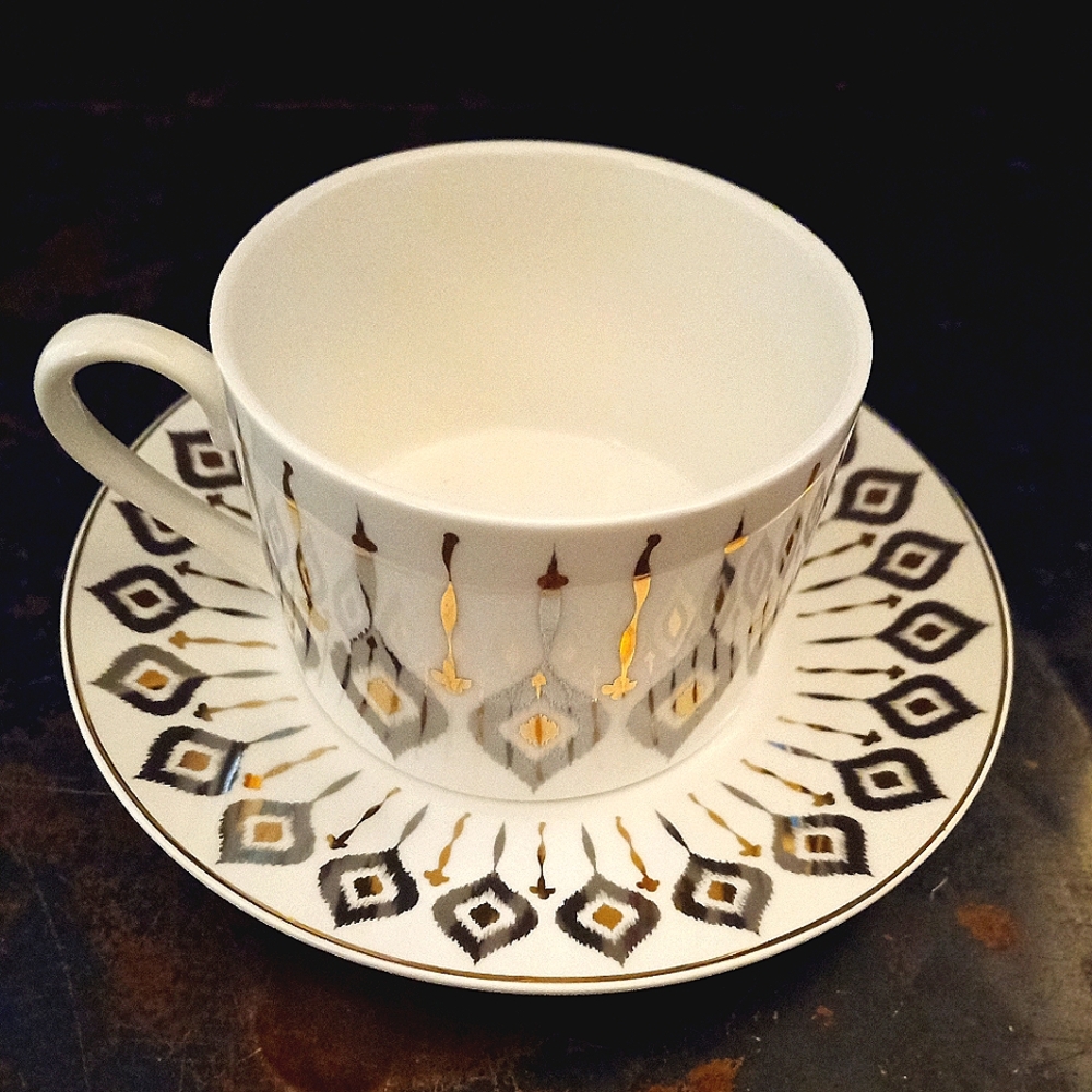 Grace's Teaware cup and saucer gift set